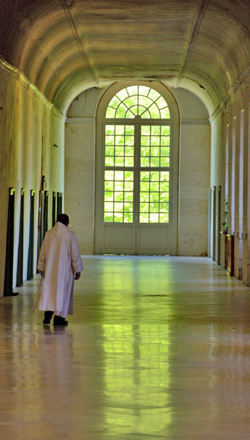 moine au Bec Hellouin