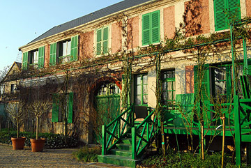 la maison du peintre impressionniste  claude monet à giverny