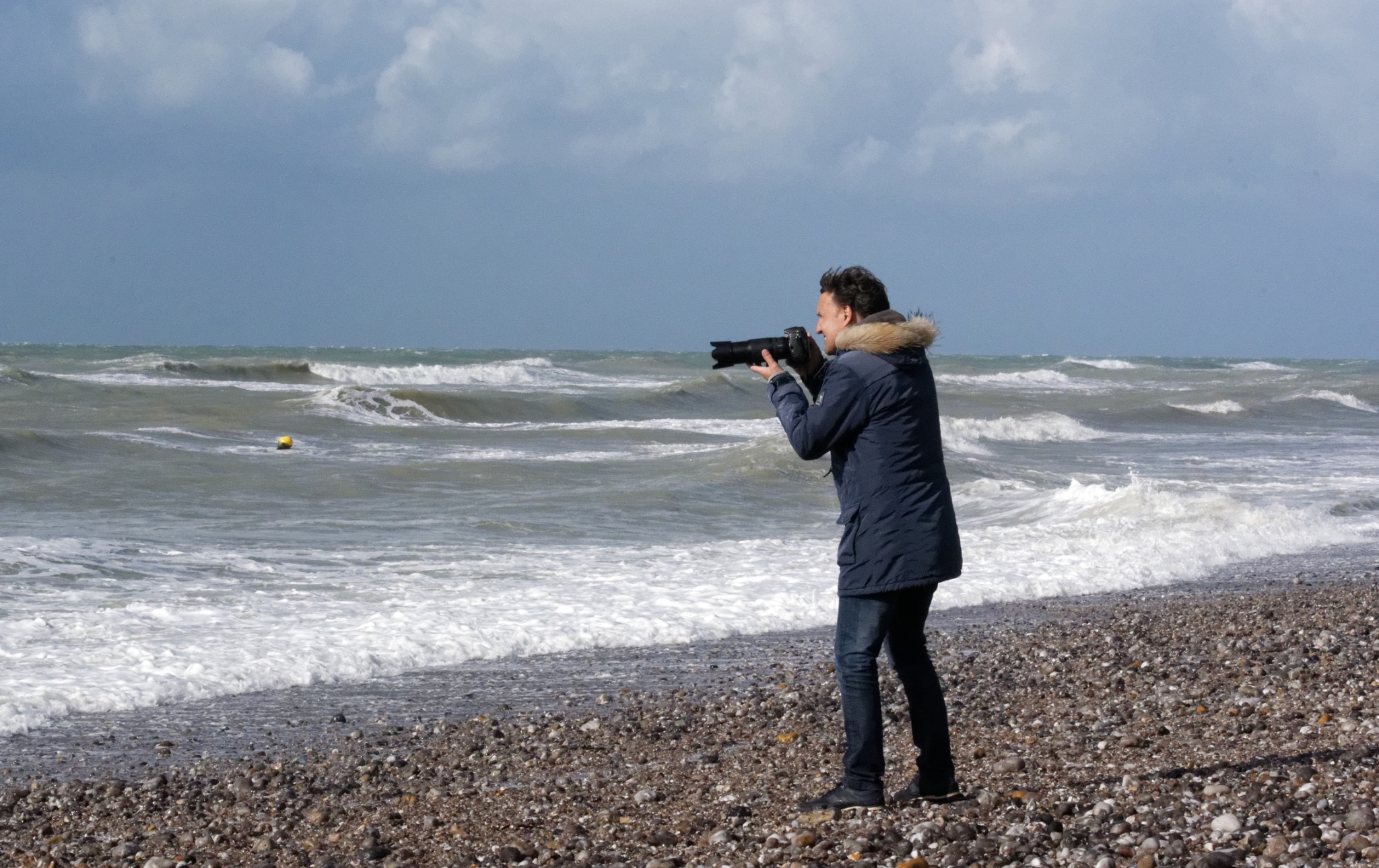 Stéphane l’Hôte photographie la mer sur la côte normande