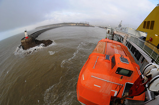 Vue du pont d'un Ferry avec un fisheye