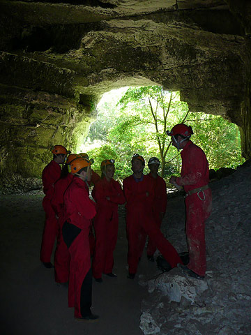 préparation de la visite de la grotte de Caumont