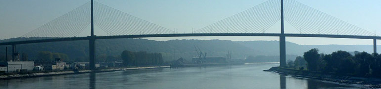 pont de Normandie à l'aube