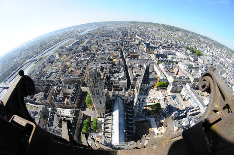 Rouen centrte du monde